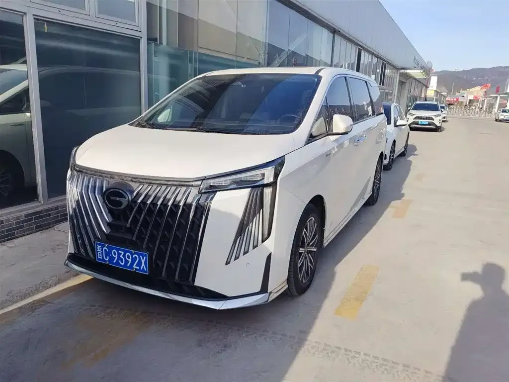 GAC Motor Trumpchi M8 — фото 2