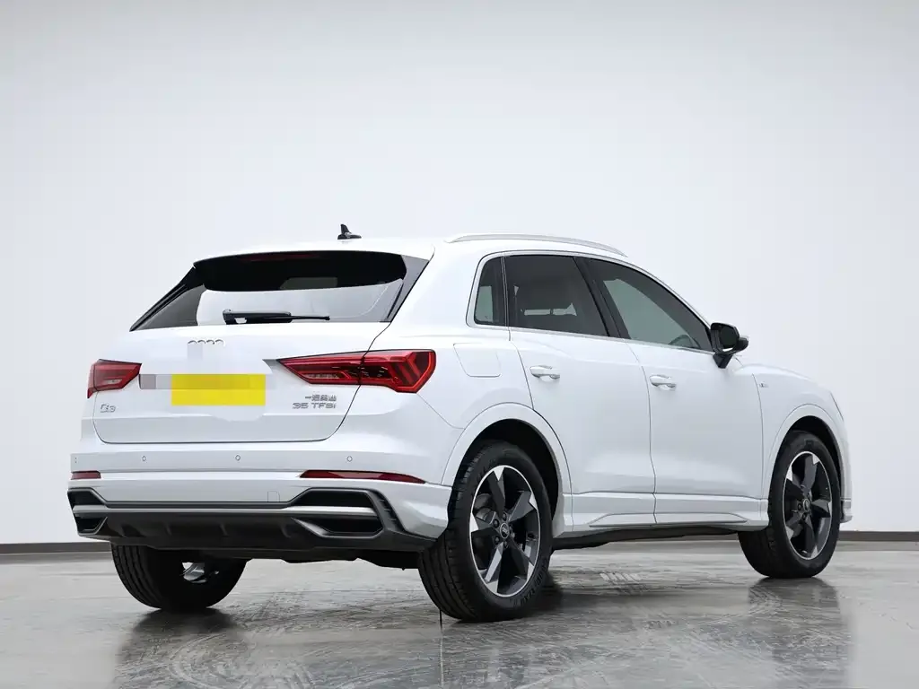 Audi Q3 — фото 2