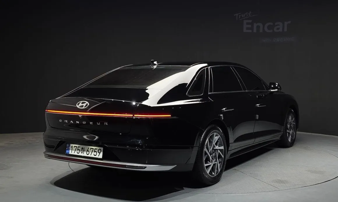 Hyundai Grandeur 2023 из KR, фото 2