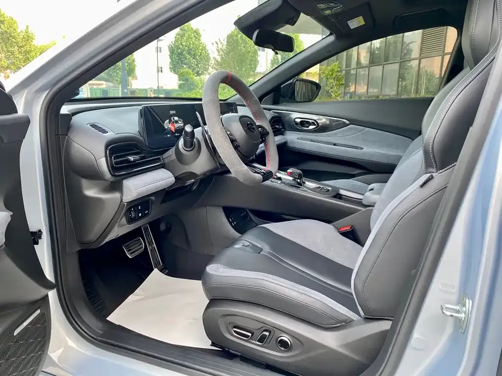 GAC Motor Shadow Leopard — фото 9