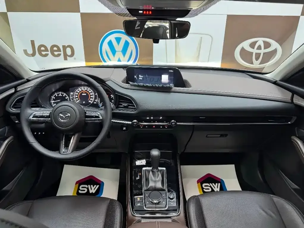 Mazda CX-30 2022 из CN, фото 3