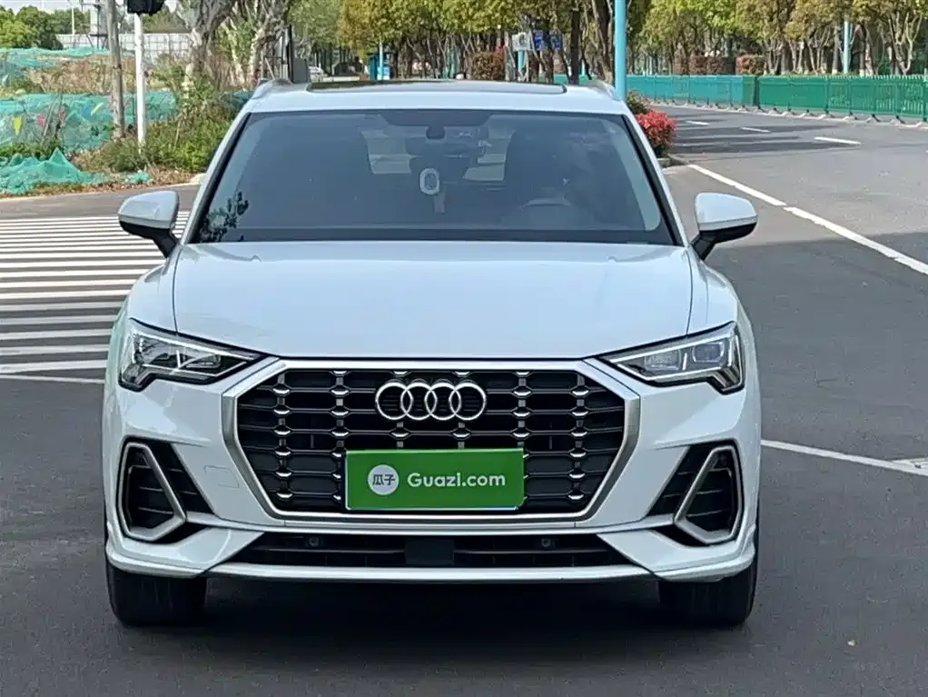 Audi Q3 — фото 6