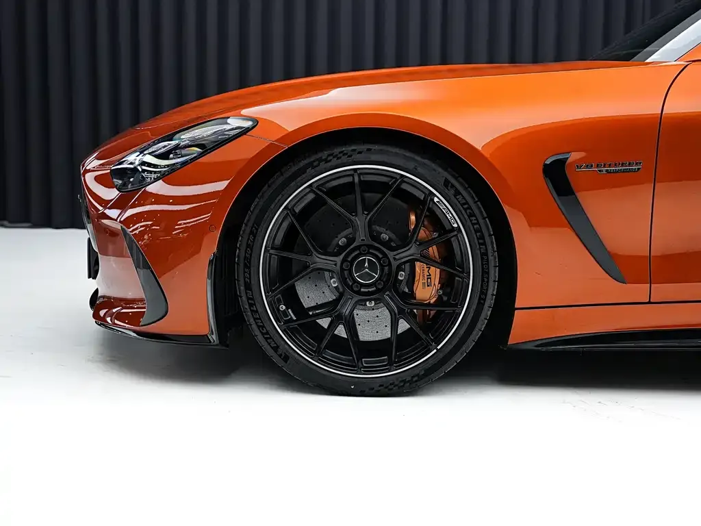 Mercedes-Benz AMG GT新能源 — фото 4