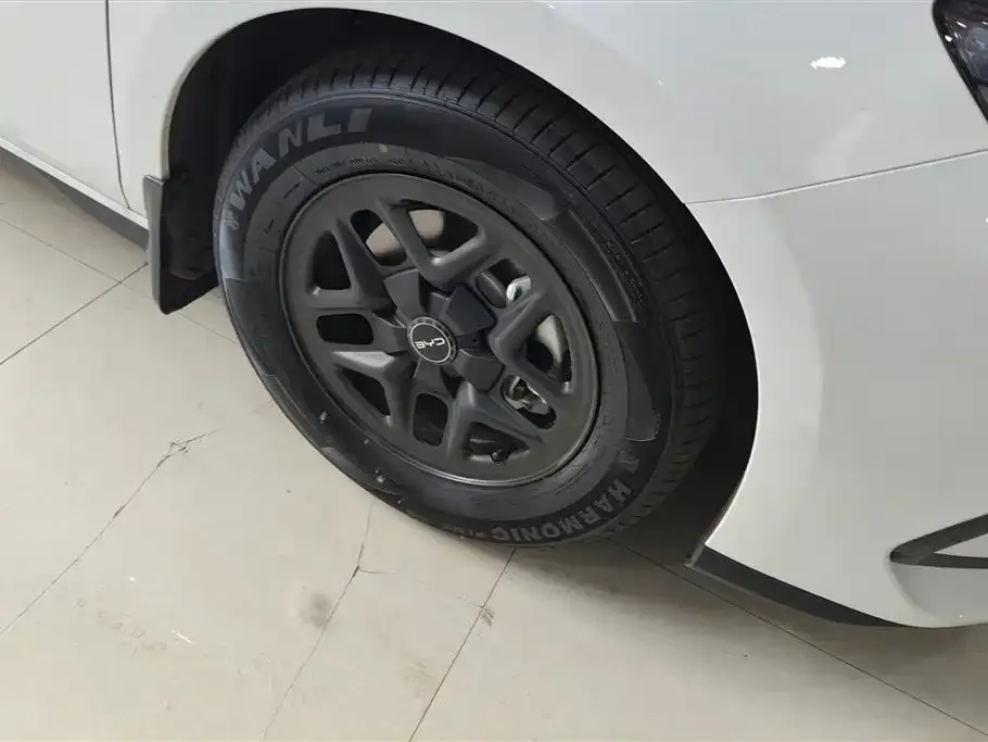 BYD Seal 05 DM-i 2025 из CN, фото 5