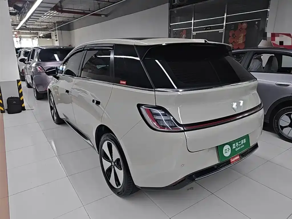 Baojun Yunduo 2024 из CN, фото 8