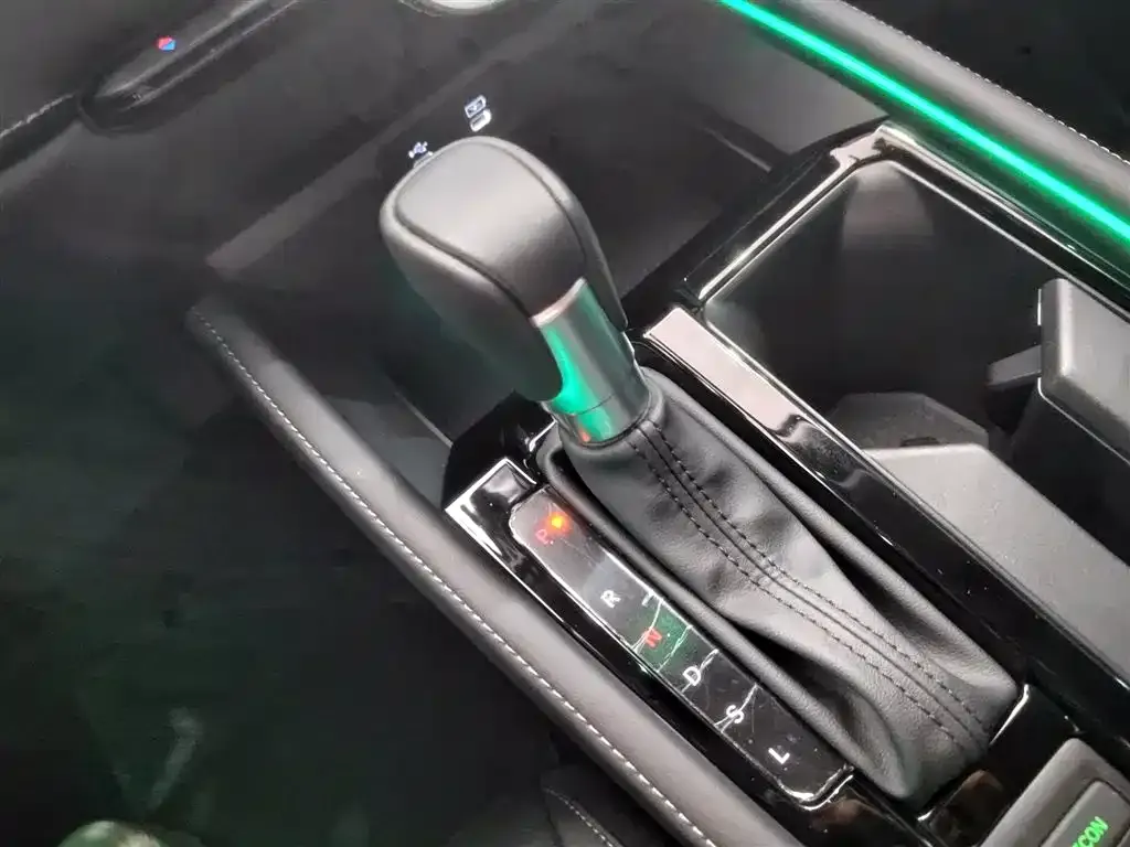 Honda Accord 2024 из CN, фото 6