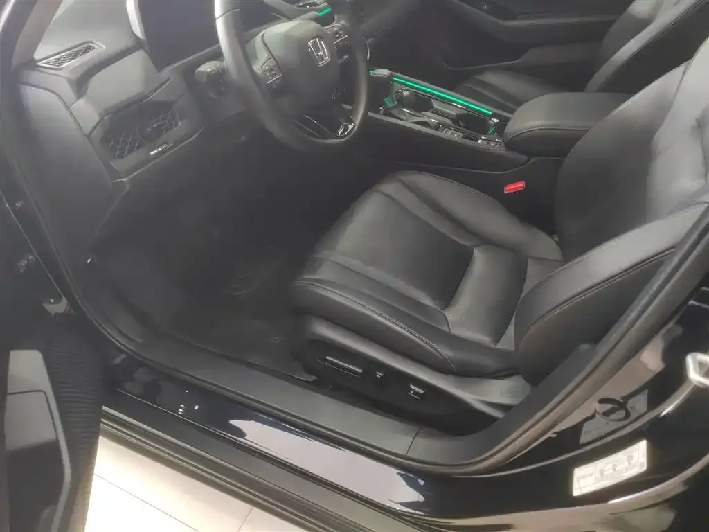Honda Accord 2024 из CN, фото 5