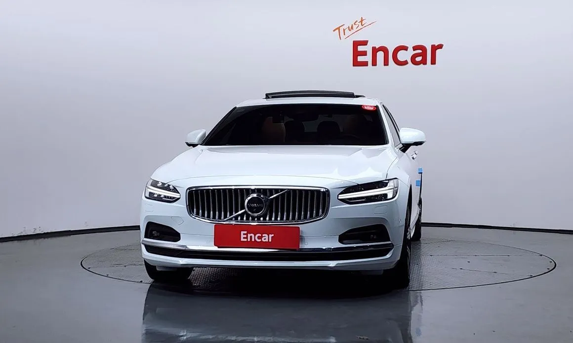 Volvo S90 — фото 3