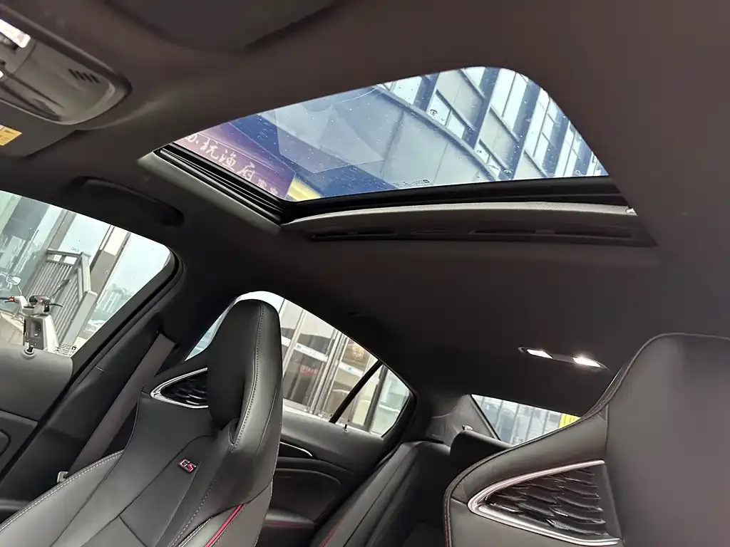 Buick Regal 2022 из CN, фото 2