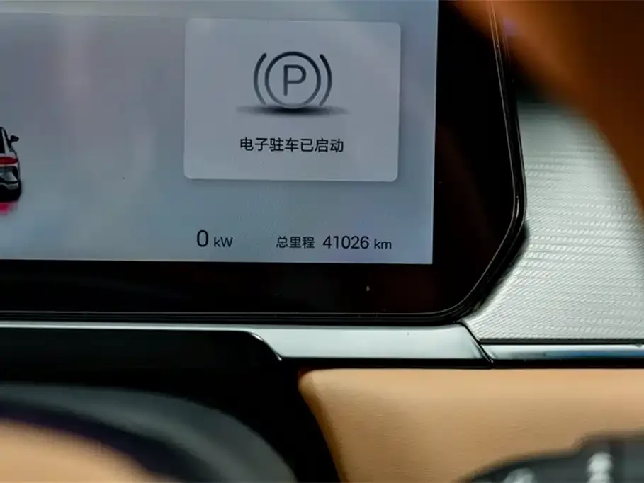 BYD L EV 2024 из CN, фото 9