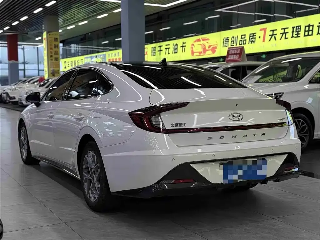 Hyundai Sonata — фото 3