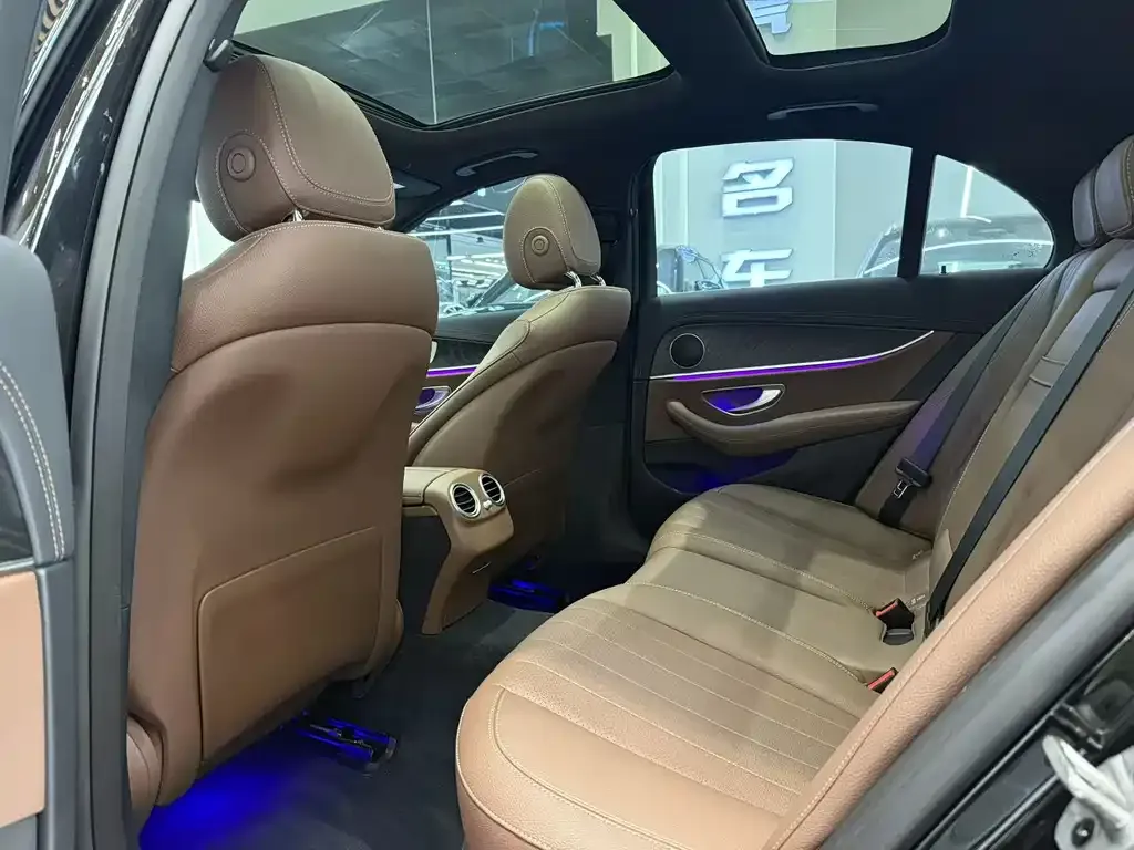 Mercedes-Benz E-Class (Import) 2022 из CN, фото 2