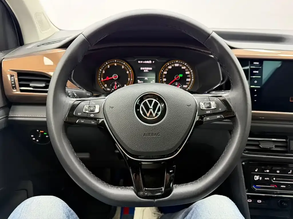 Volkswagen Tharu 2021 из CN, фото 5