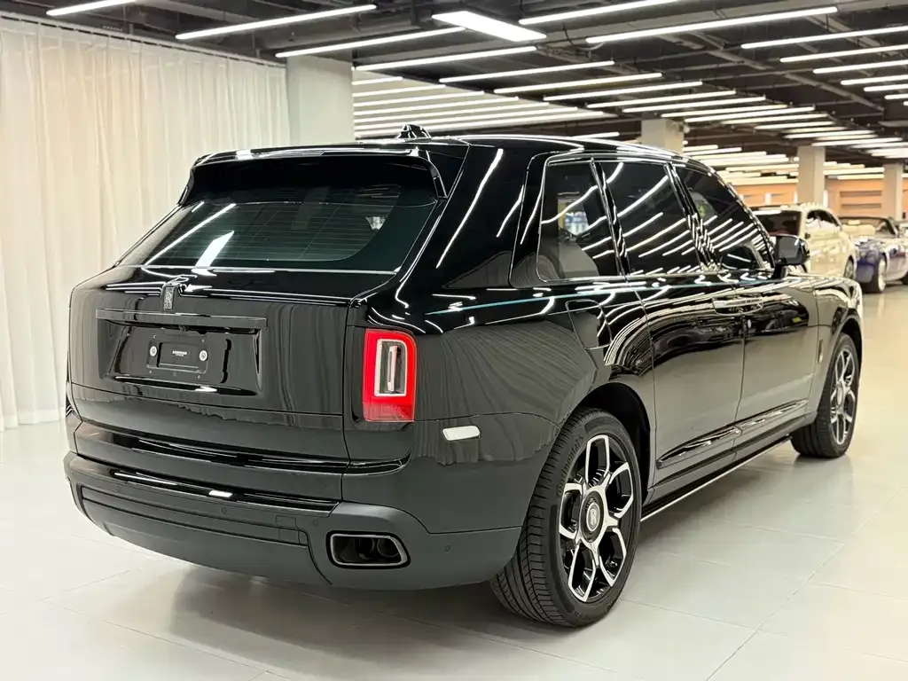 Rolls-Royce Cullinan 2022 из CN, фото 7