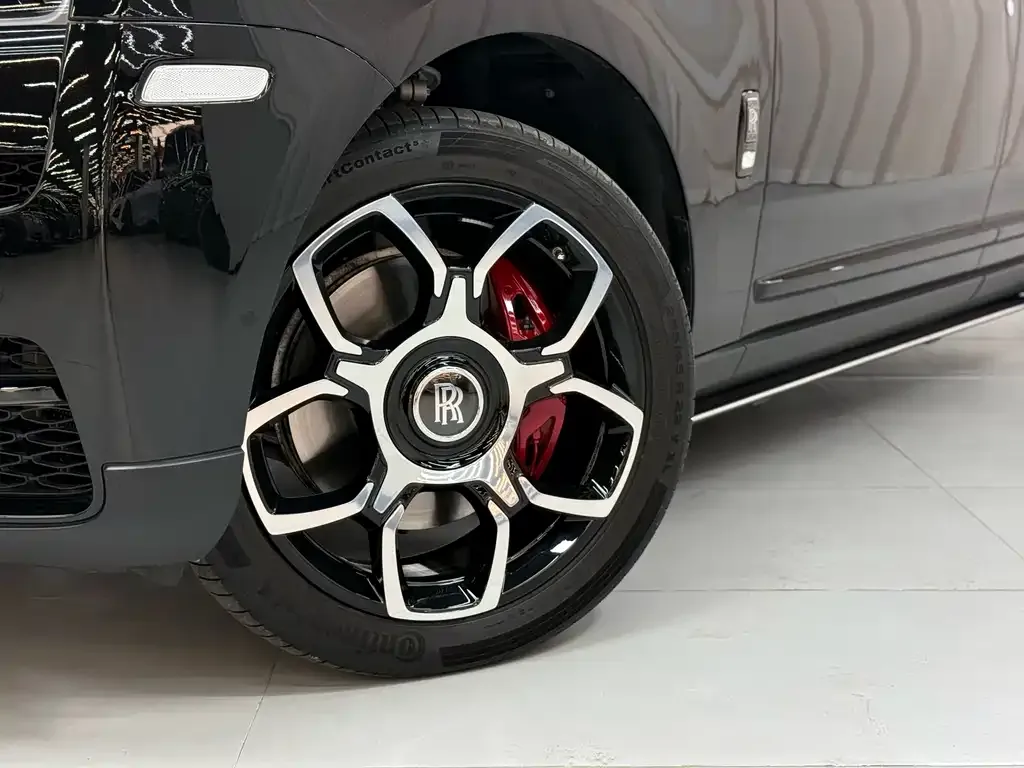 Rolls-Royce Cullinan 2022 из CN, фото 6