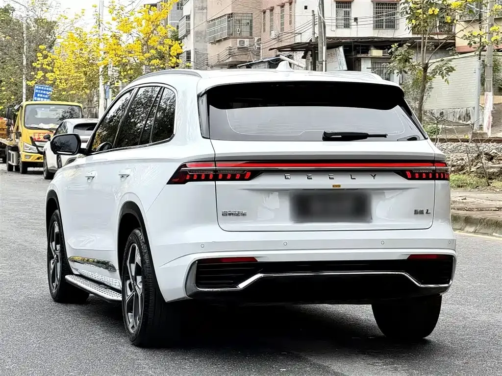 Geely Xingyue L 2024 из CN, фото 3