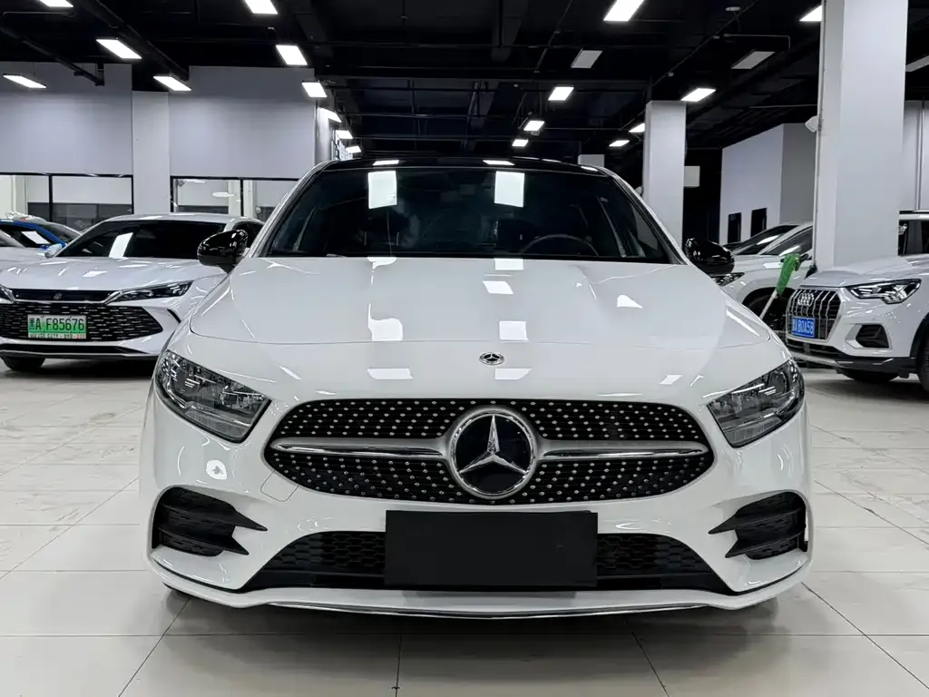 Mercedes-Benz A-Class — фото 9
