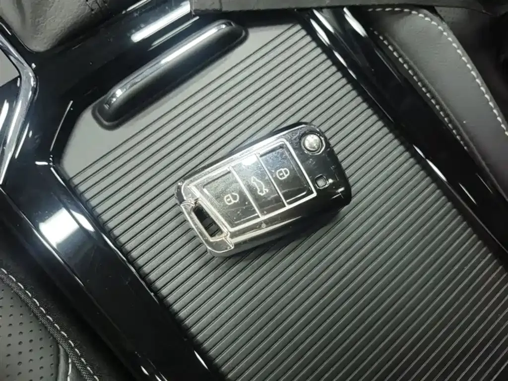 Volkswagen Passat 2026 из CN, фото 8