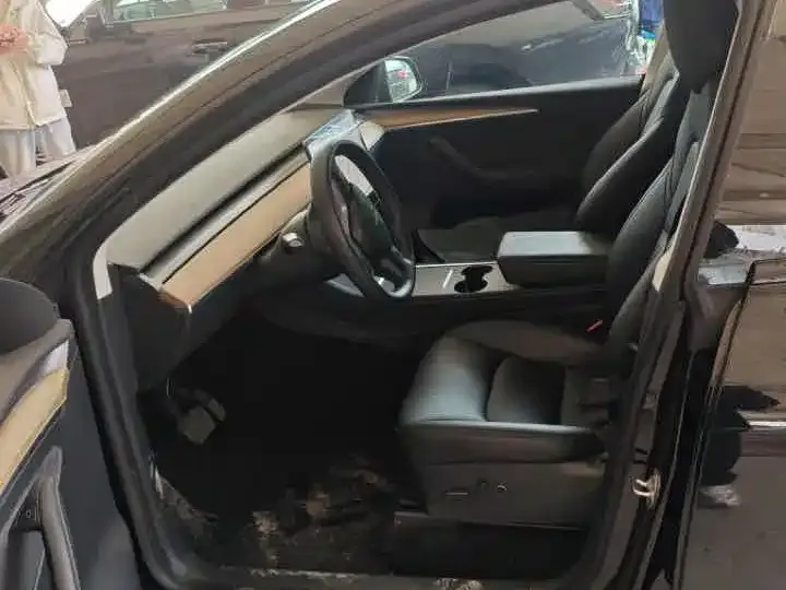 Tesla Model Y 2021 из CN, фото 2