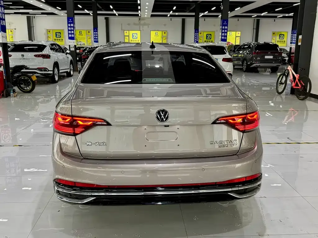 Volkswagen Sagitar 2023 из CN, фото 8