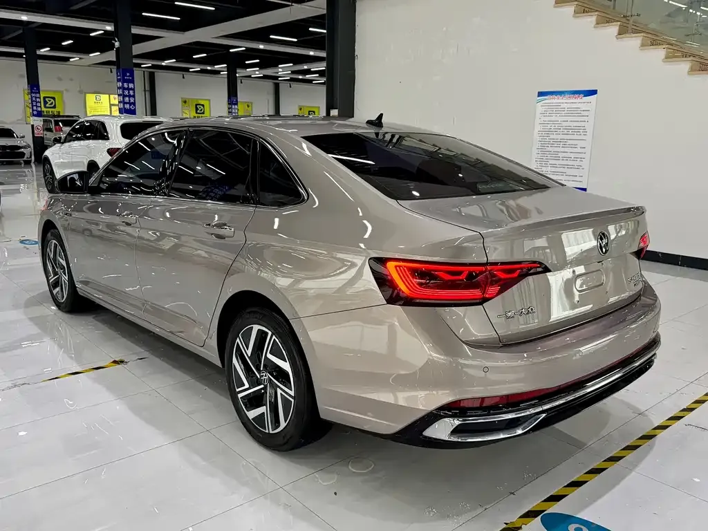 Volkswagen Sagitar 2023 из CN, фото 6