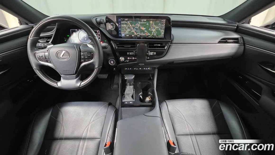 Lexus ES 2023 из KR, фото 4