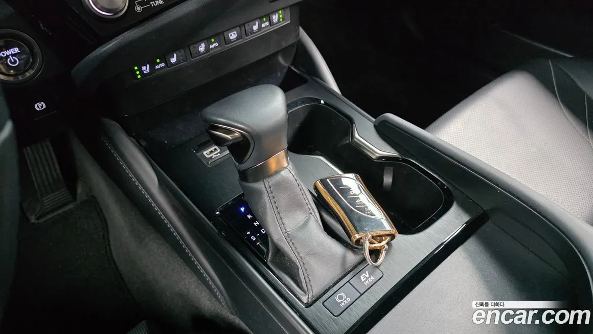 Lexus ES 2023 из KR, фото 5