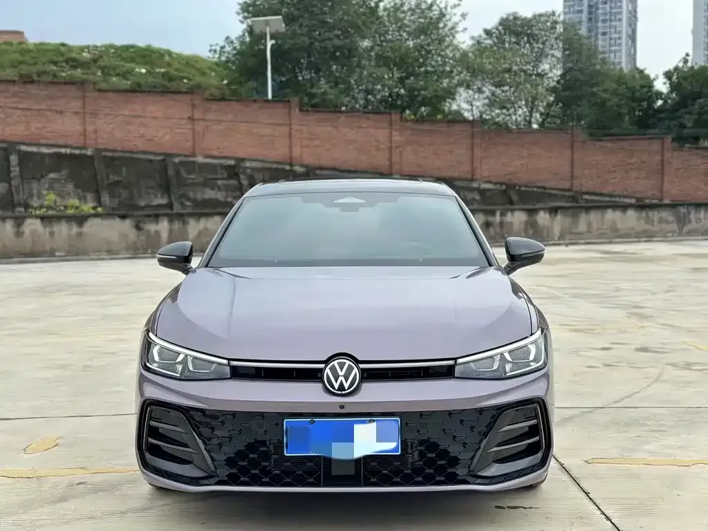 Volkswagen Passat 2025 из CN, фото 8
