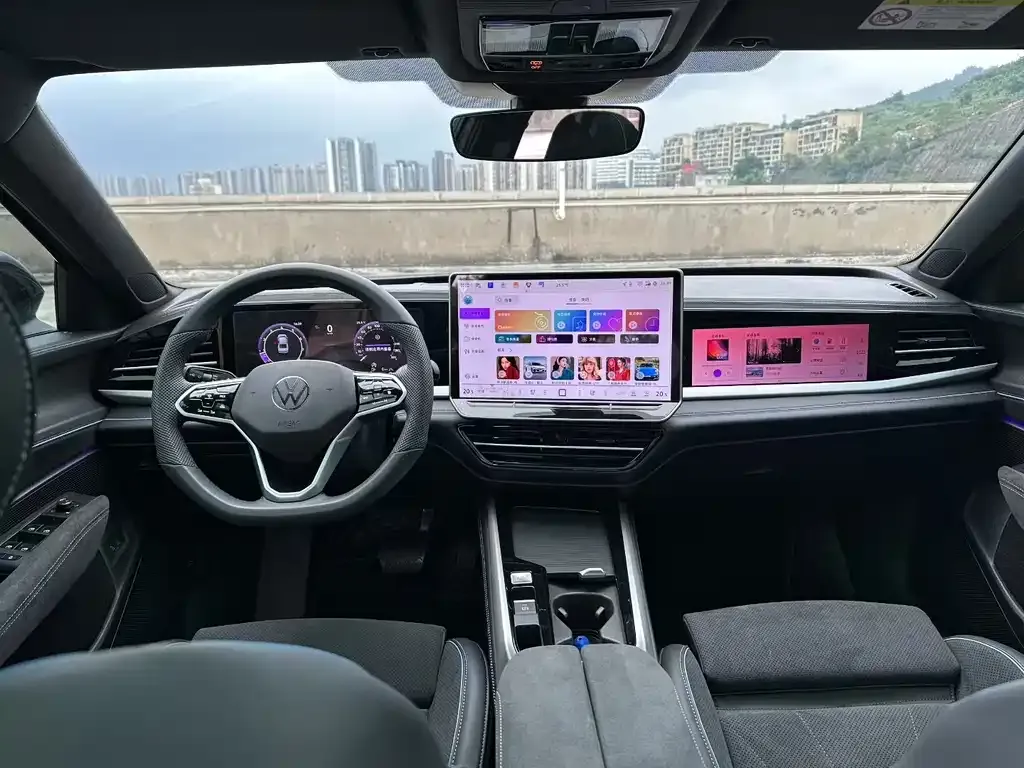 Volkswagen Passat 2025 из CN, фото 5