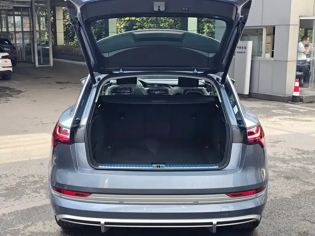 Audi e-tron 2026 из CN, фото 5