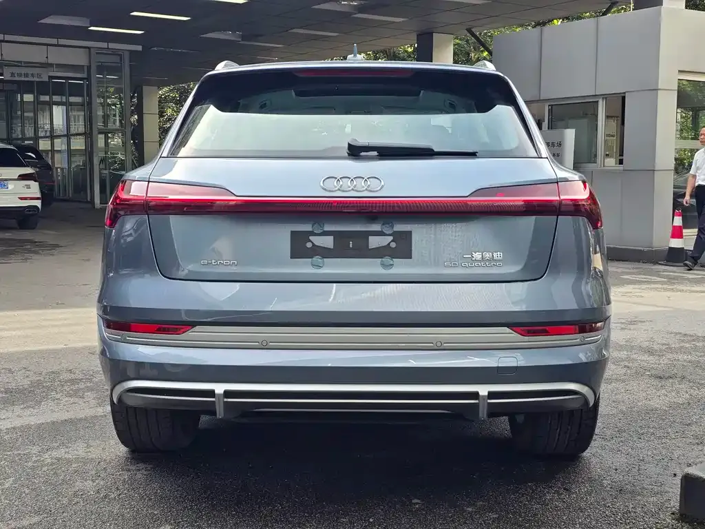 Audi e-tron 2026 из CN, фото 4