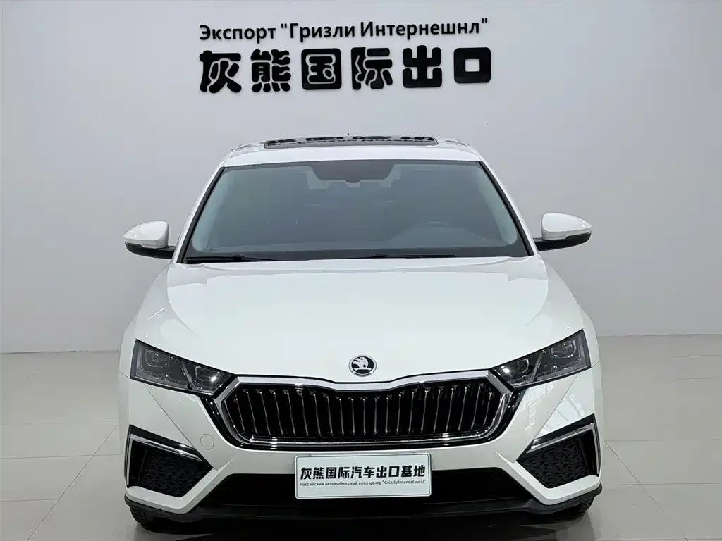 Skoda Octavia — фото 6