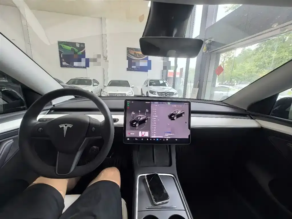 Tesla Model Y 2023 из CN, фото 3