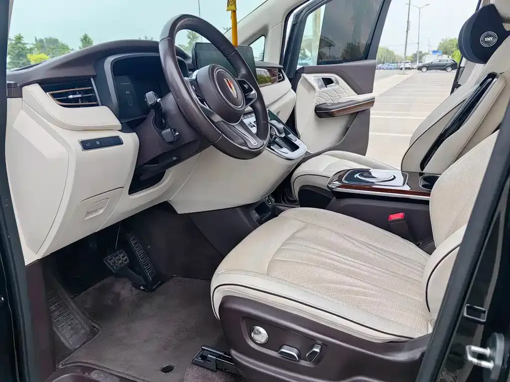 Hongqi HQ9 2023 из CN, фото 7