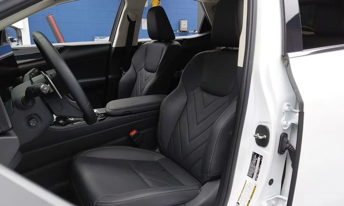 Lexus NX 2025 из KR, фото 3