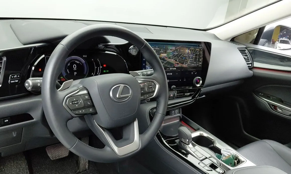 Lexus NX 2025 из KR, фото 7