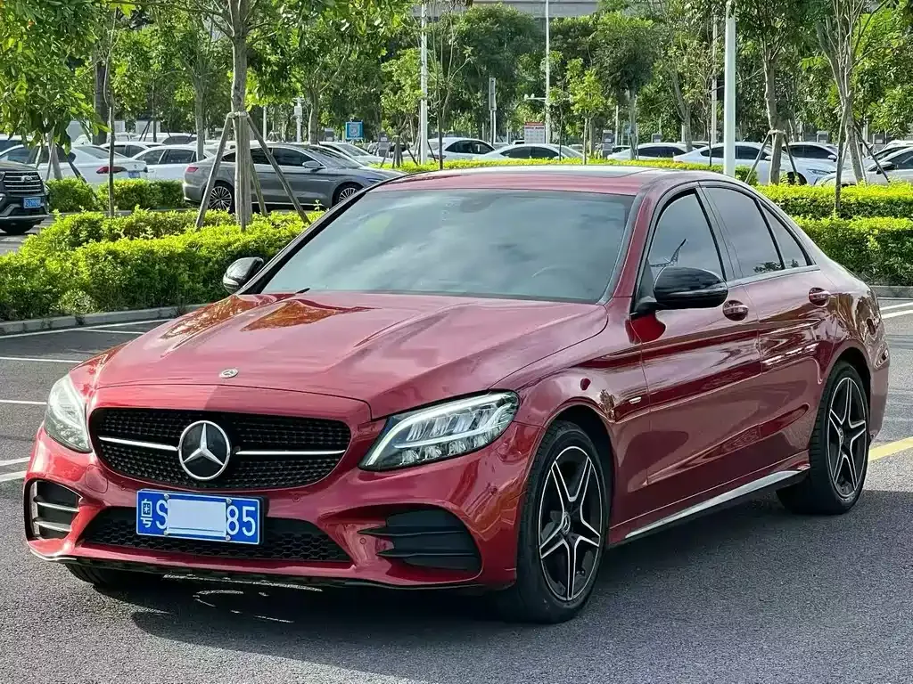 Mercedes-Benz C-Class — фото 1