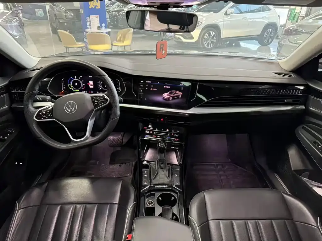 Volkswagen Passat New Energy 2023 из CN, фото 3