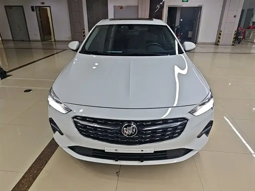 Buick Regal — фото 3