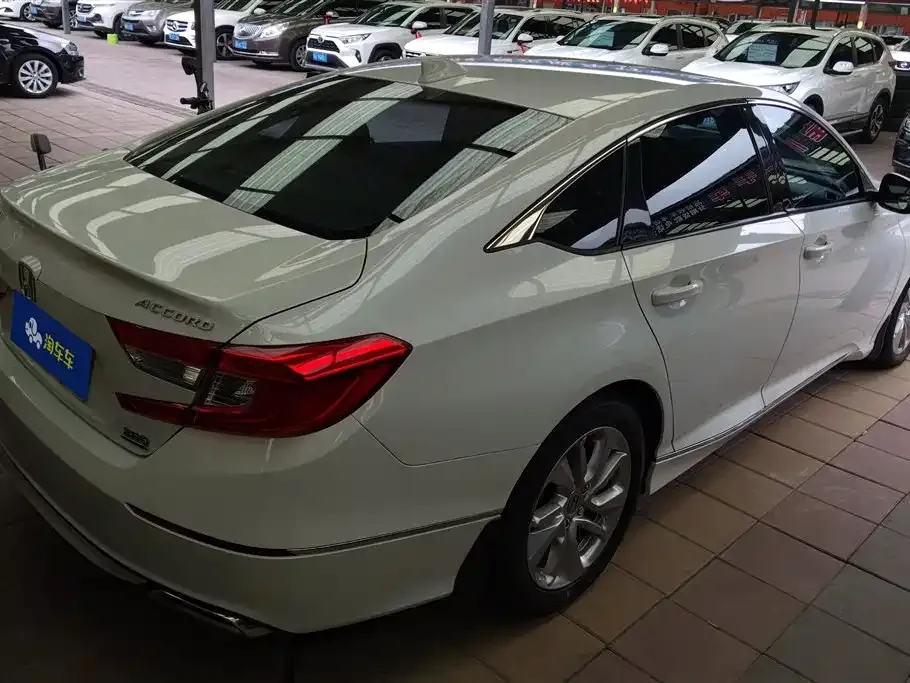 Honda Accord 2021 из CN, фото 7