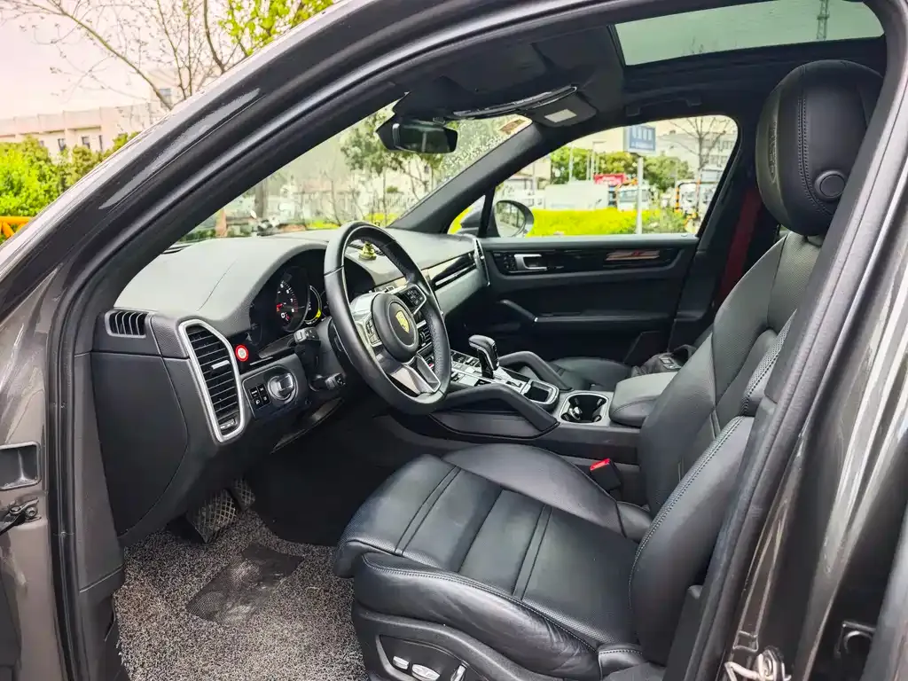 Porsche Cayenne 2021 из CN, фото 2