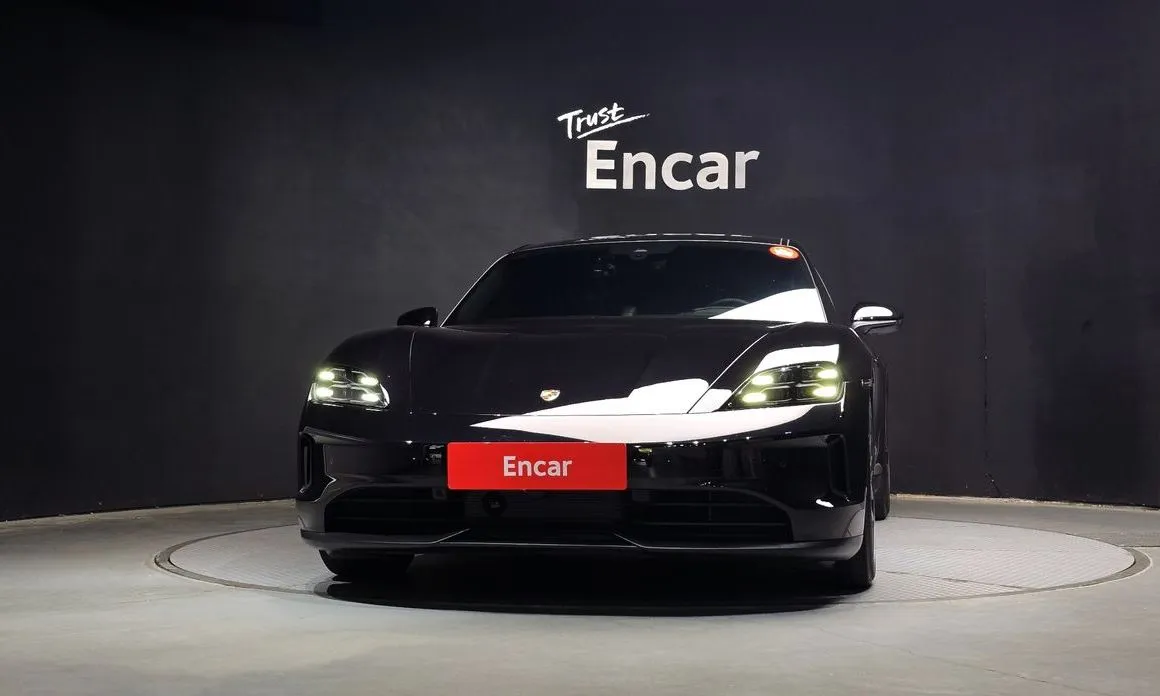 Porsche Taycan 2025 из KR, фото 2
