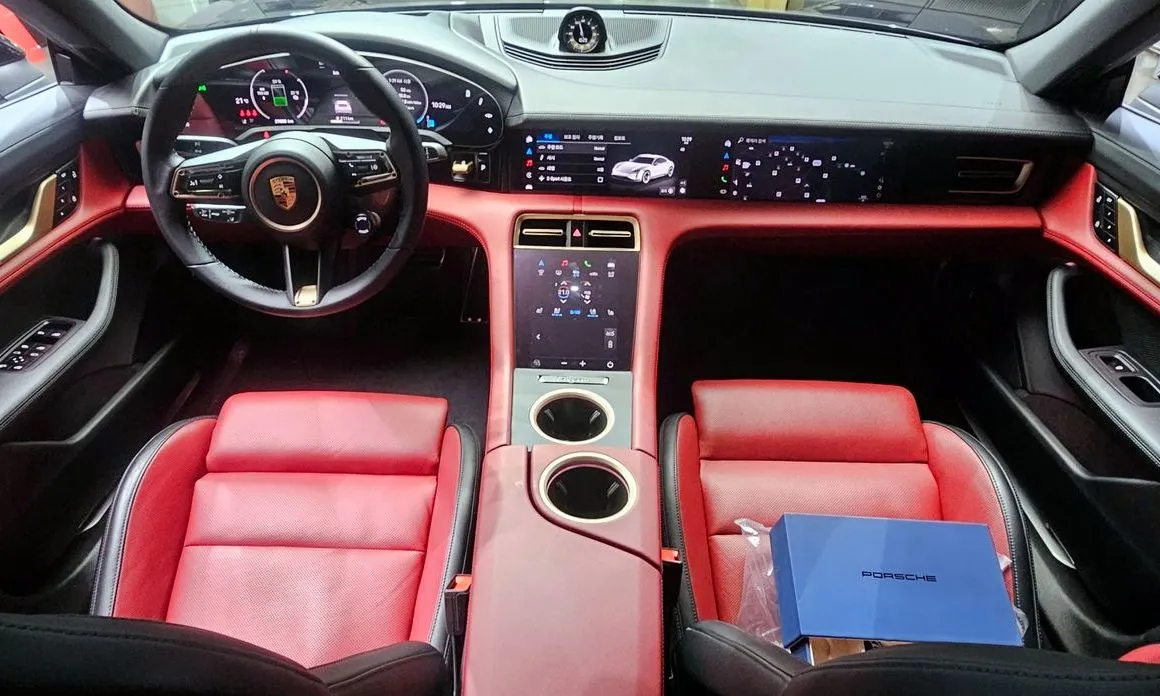 Porsche Taycan 2025 из KR, фото 7
