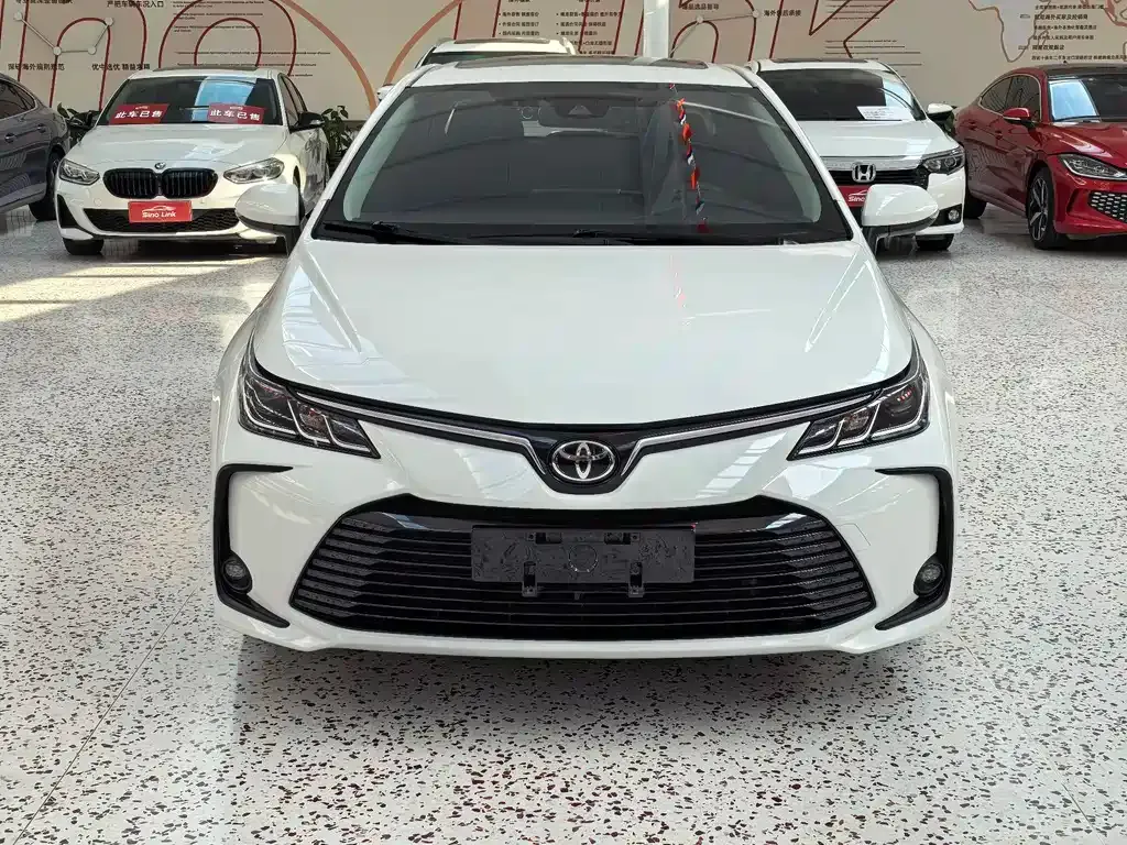 Toyota Corolla 2022 из CN, фото 8
