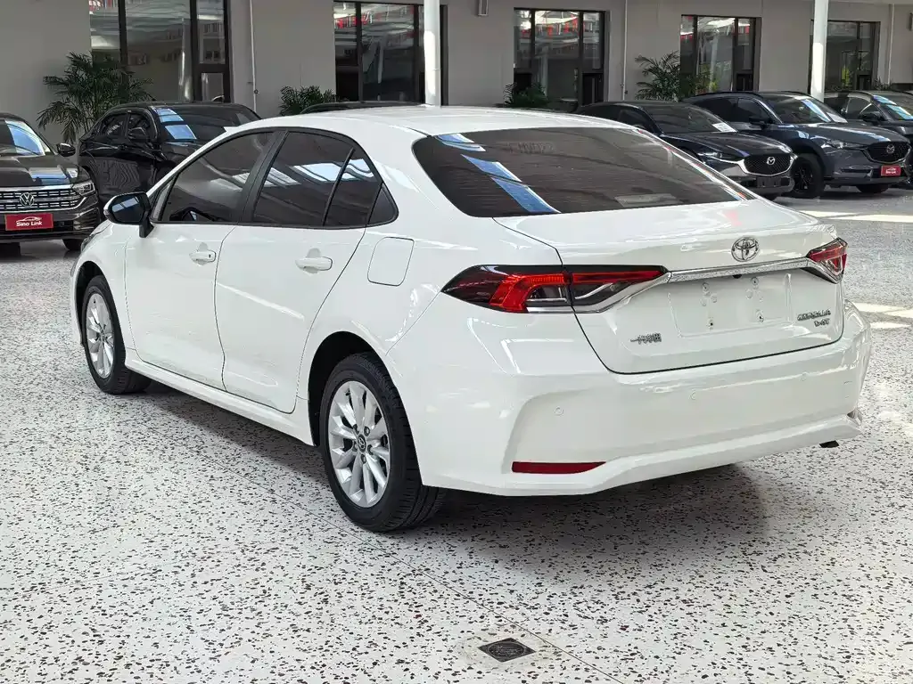 Toyota Corolla 2022 из CN, фото 4