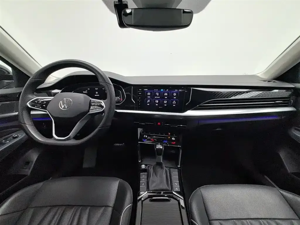 Volkswagen Passat — фото 5
