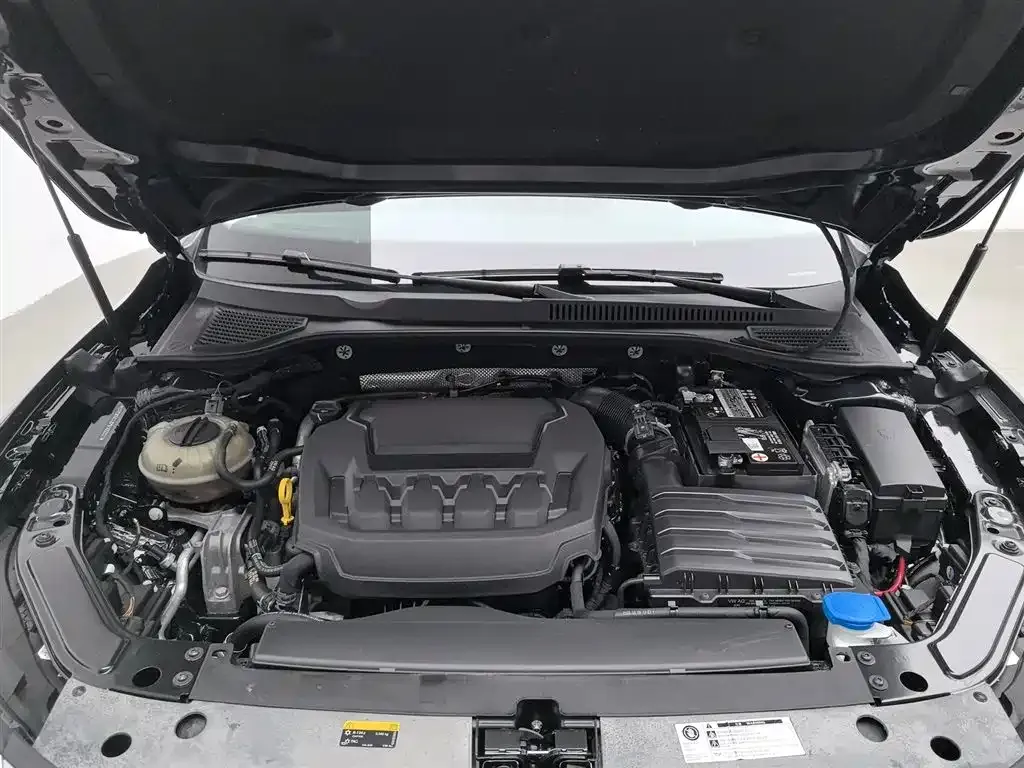 Volkswagen Passat — фото 8