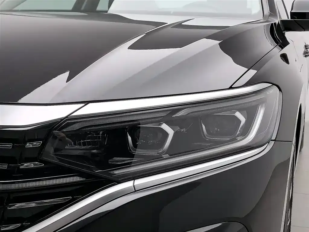 Volkswagen Passat — фото 3