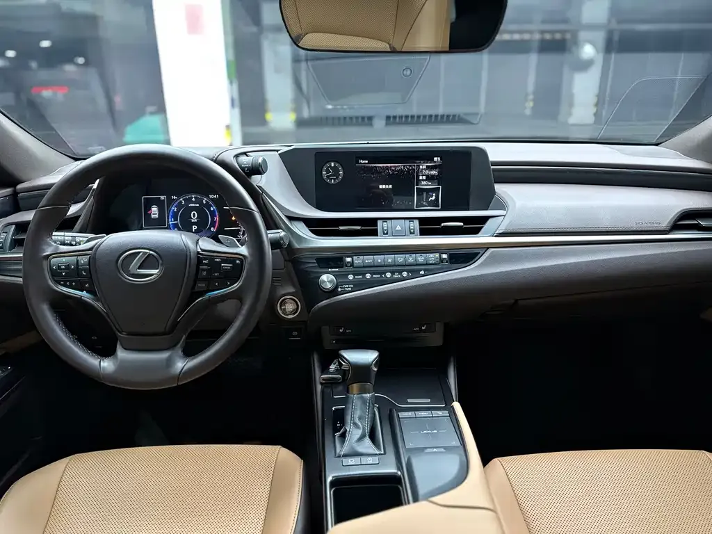Lexus ES 2021 из CN, фото 6