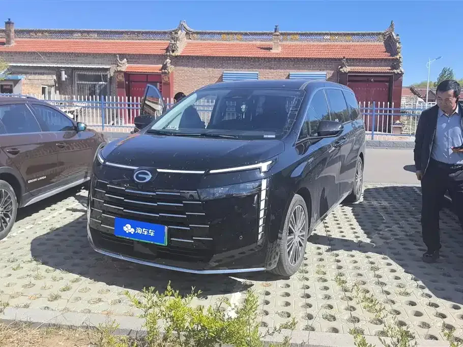 GAC Motor E8 Hybrid